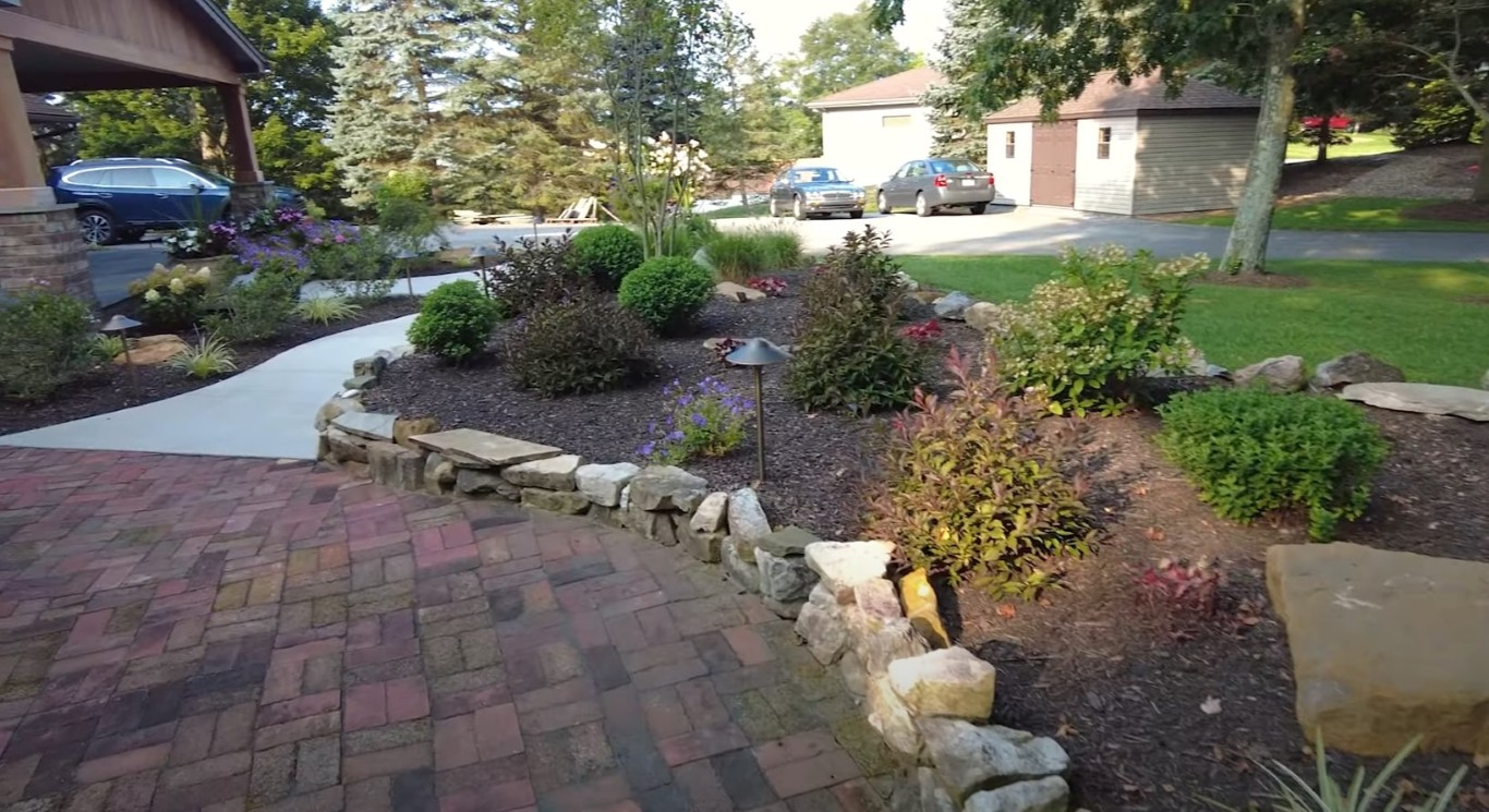 Professional brick paver driveway and landscaping in Compton, CA